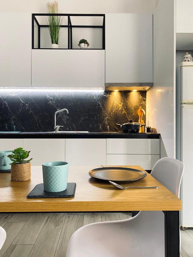 Newly Renovated One Bedroom Apartment In Tirana Exteriér fotografie