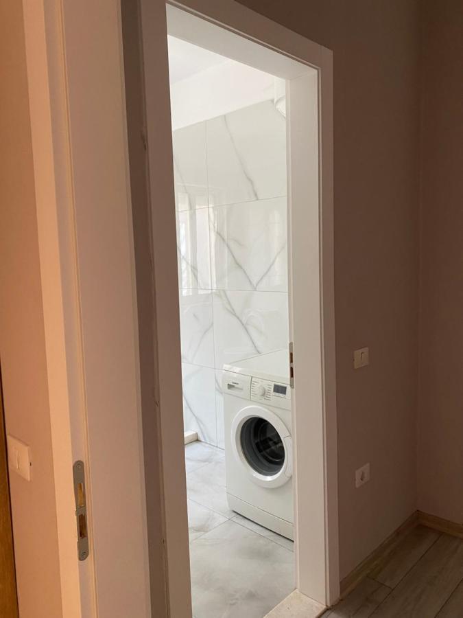 Newly Renovated One Bedroom Apartment In Tirana Exteriér fotografie